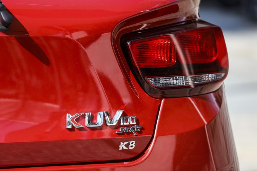 Детали экстерьера Mahindra KUV100 Nxt 2018 года  (EU) (фото 10 из 20)
